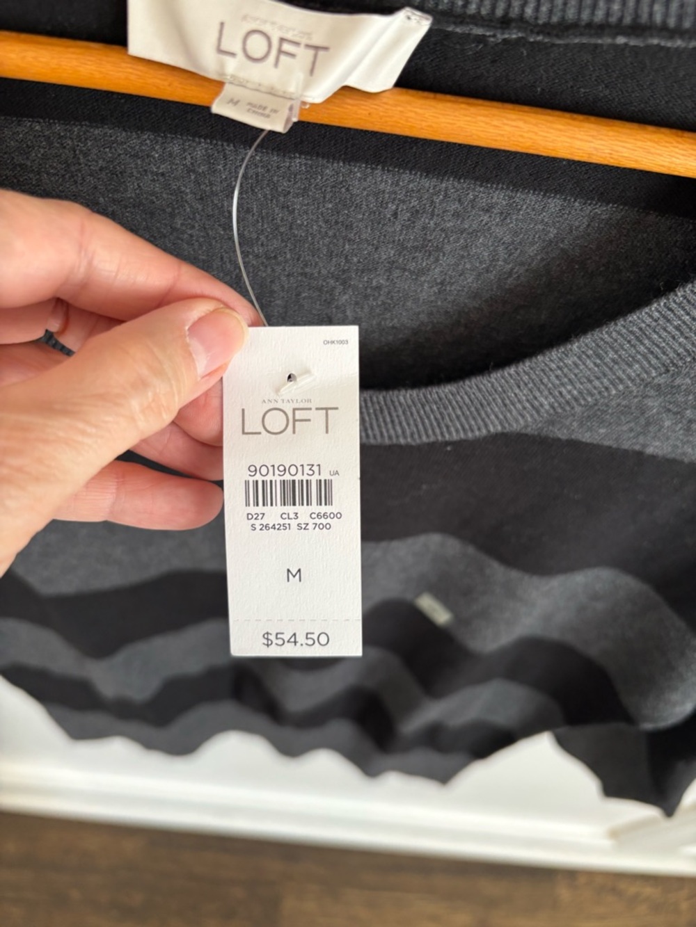NWT LOFT Black and Gray Striped Scoop Neck 3/4 Sleeve Sweater, Sz M - Picture 3 of 7
